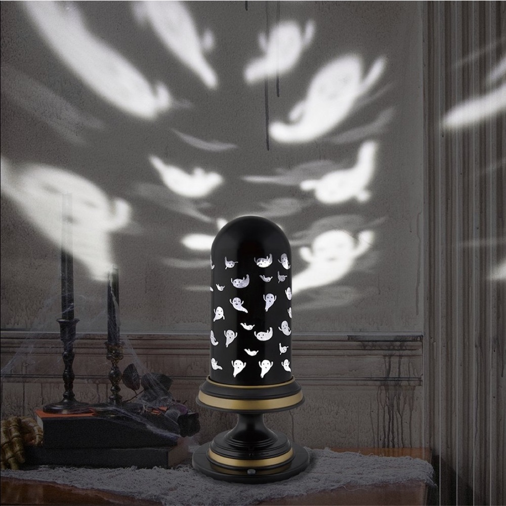 Hyde & eek lit ghost cloche